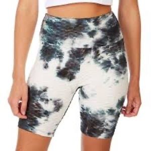 Love streak tie dye print honeycomb ruched bum shorts